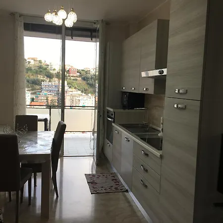 Vista Panoramica Mare E Monti Apartamento *